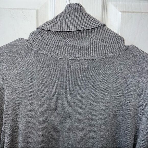 Calvin Klein Grey, white and black colorblock turtleneck sweater- NWOT sz. LG - Picture 5 of 11